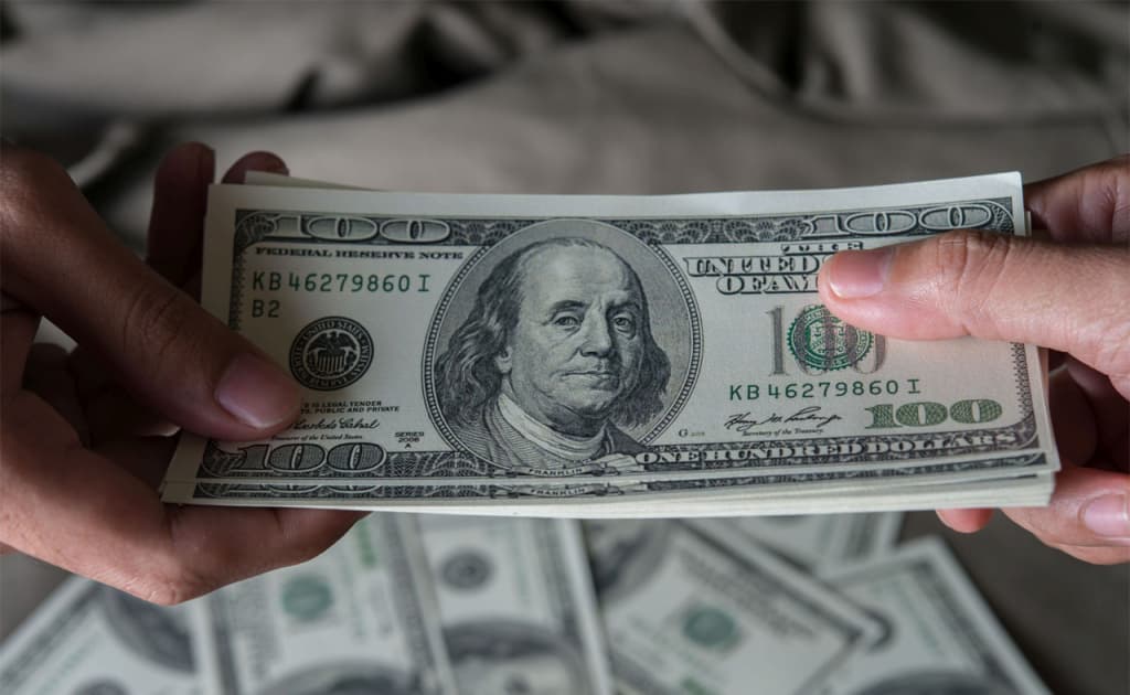 Bugun qaysi banklarda dollar ayirboshlash qulayroq?