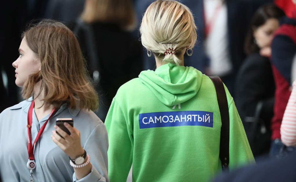 Rossiya 2026 yildan «o‘z o‘zini band qilganlar» rejimiga chek qo‘yishi mumkin