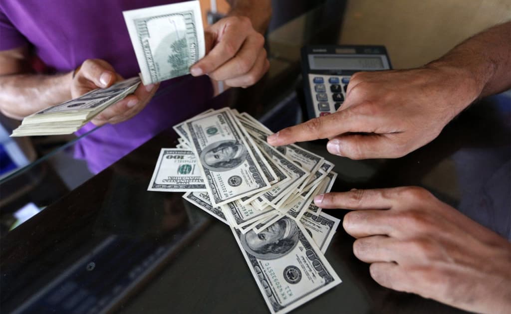 Qozog‘istonda 50 ming dollardan ortiq valyuta operatsiyalari soliq nazoratiga olinadi