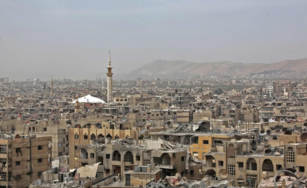 Damashq Dayr-uz-Zavr neft konlarini nazoratga oladimi?