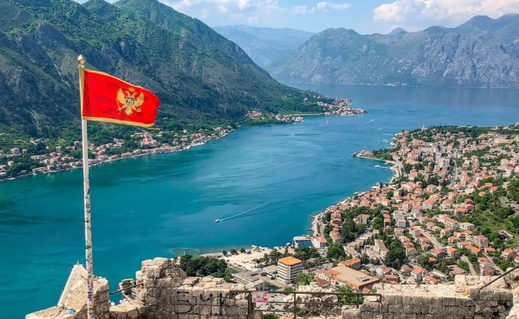 Chernogoriya O‘zbekiston fuqarolari uchun vizasiz tartibni bekor qildi