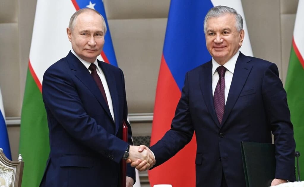Mirziyoyev va Putin o‘zaro gaplashib oldi
