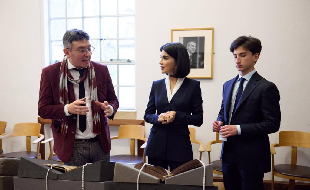 Saida Mirziyoyeva Britaniyaga to‘ng‘ich farzandini ham olib bordi