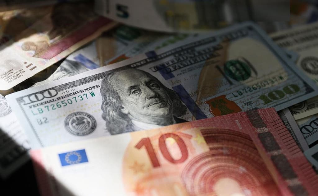 Ichki valyuta bozorida talab 42,7 milliard dollarga yetdi