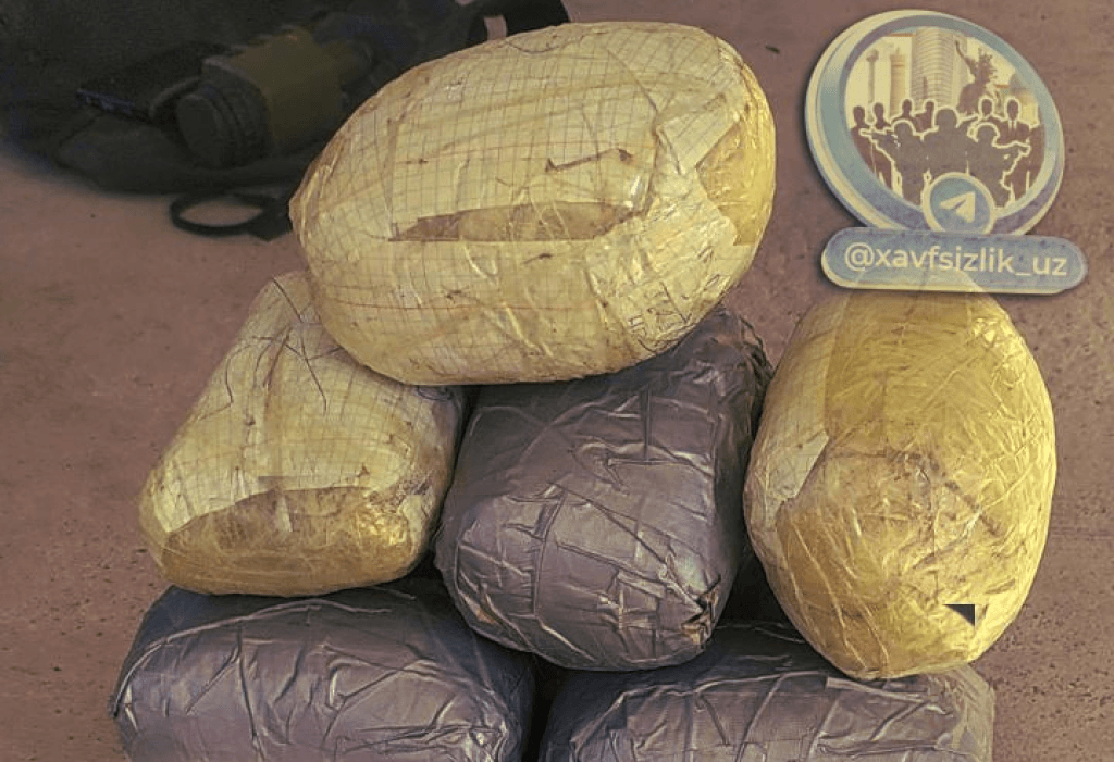 Urgutda Tojikistondan 9 kg ga yaqin giyohvandlik vositasi olib kirmoqchi bo‘lganlar fosh etildi