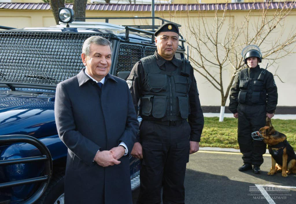 Prezident Mirziyoyev Ichki ishlar organlari xodimlarini bayram bilan tabrikladi