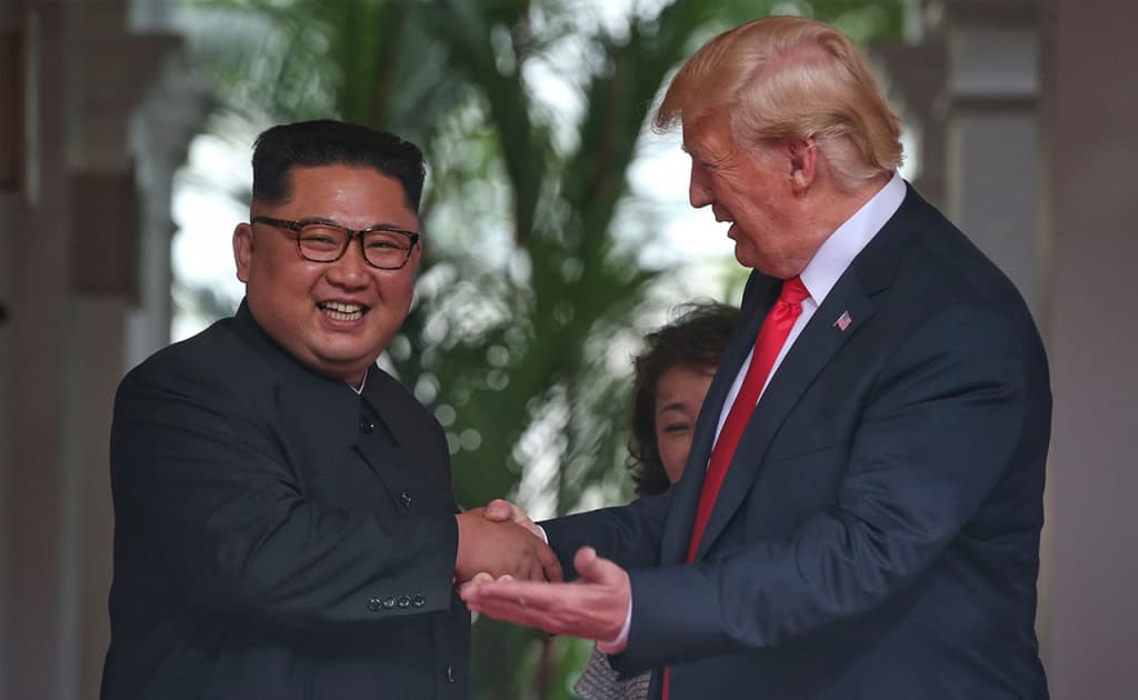 Tramp Kim Chen In bilan uchrashuvga rozi