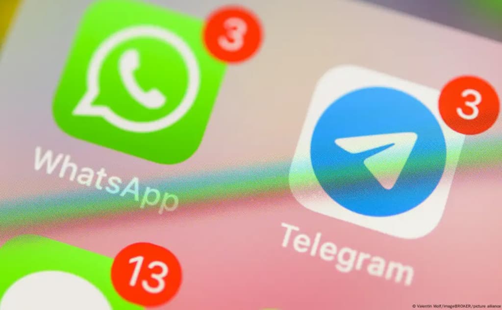 Rossiya Davlat dumasi Telegram va WhatsApp’da ro‘yxatdan o‘tishni bloklashni ma’qulladi