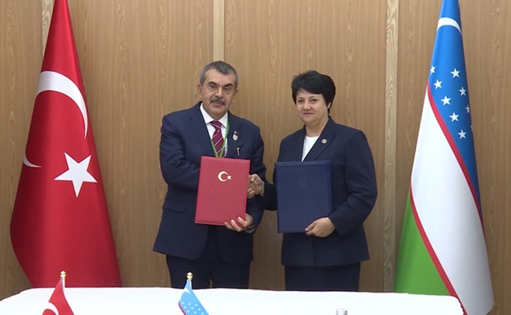 Turkiya va O‘zbekiston o‘rtasida ta’lim sohasida hamkorlik protokoli imzolandi