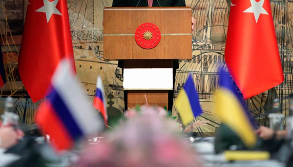 Nigohlar Turkiyaga qadalgan: Rossiya-Ukraina urushi tugaydimi?