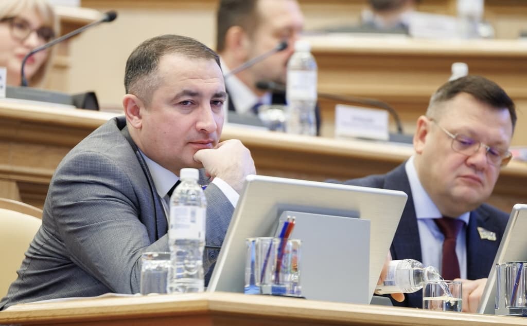 «Sibir o‘zbeklar uchun tarixiy vatan» degan deputat partiyadan haydaldi