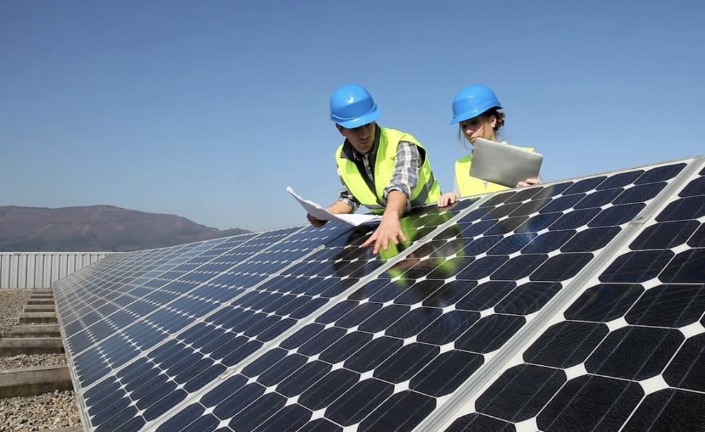 Amurda Rossiyaning eng yirik quyosh elektr stansiyasi quriladi