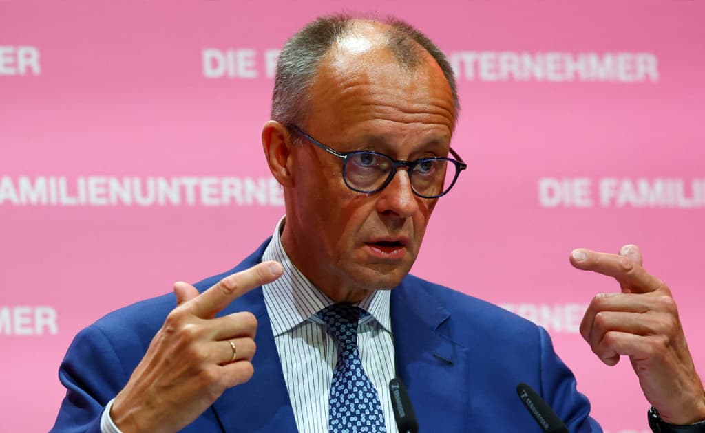 AQSH senatorlari Rossiya qayta qurollanishini anglashmayapti — Fridrix Mers