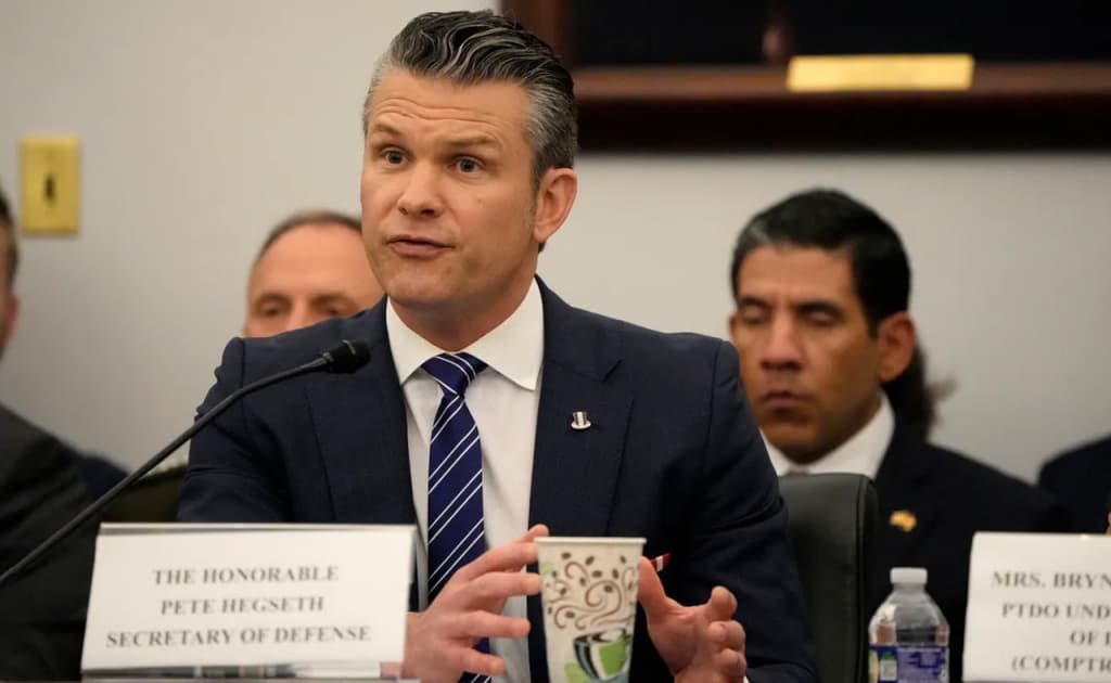 Pentagon rahbari: AQSH Ukrainaga harbiy yordam xarajatlarini qisqartiradi