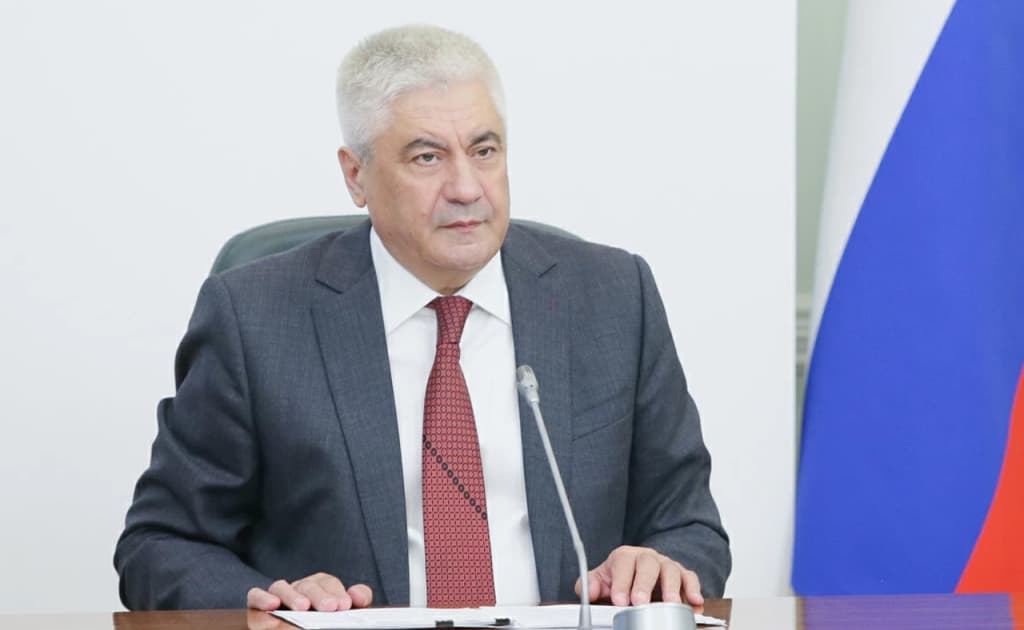 Rossiya ichki ishlar vaziri foydasiz migrantlarni mamlakatdan chiqarishni taklif qildi