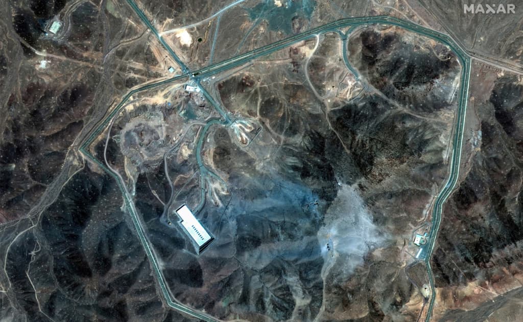 Eron urani AQSH zarbalaridan so‘ng ham omonligicha qolmoqda