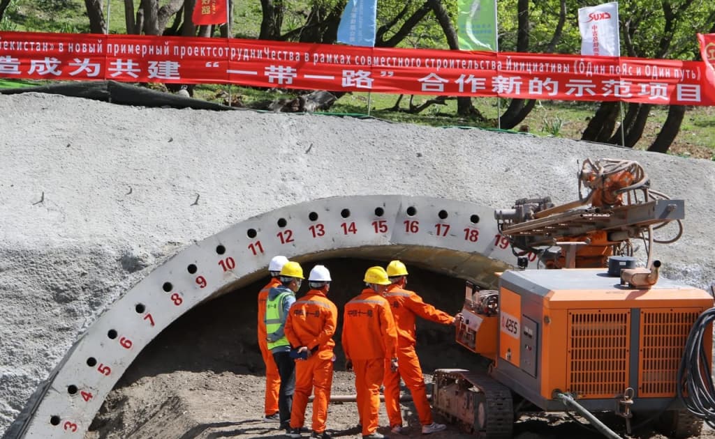 Xitoy, Qirg‘iziston va O‘zbekiston 5 mlrd dolarlik yo‘l qurishni boshladi