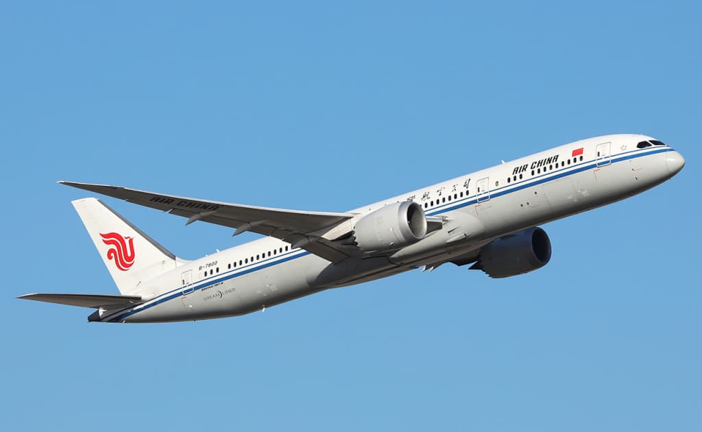 «Air China» Ўзбекистонга мунтазам парвозлар ўтказиш ҳуқуқини олди