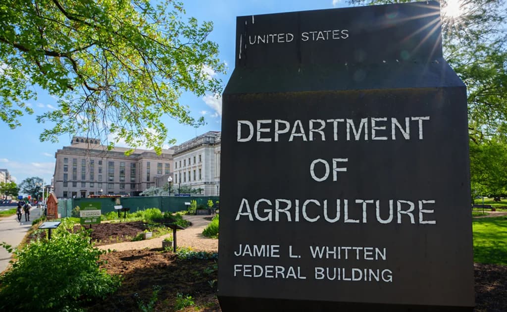 AQSHda 70 ga yaqin xorijlik olim «milliy xavfsizlik» sababli ishdan bo‘shatildi