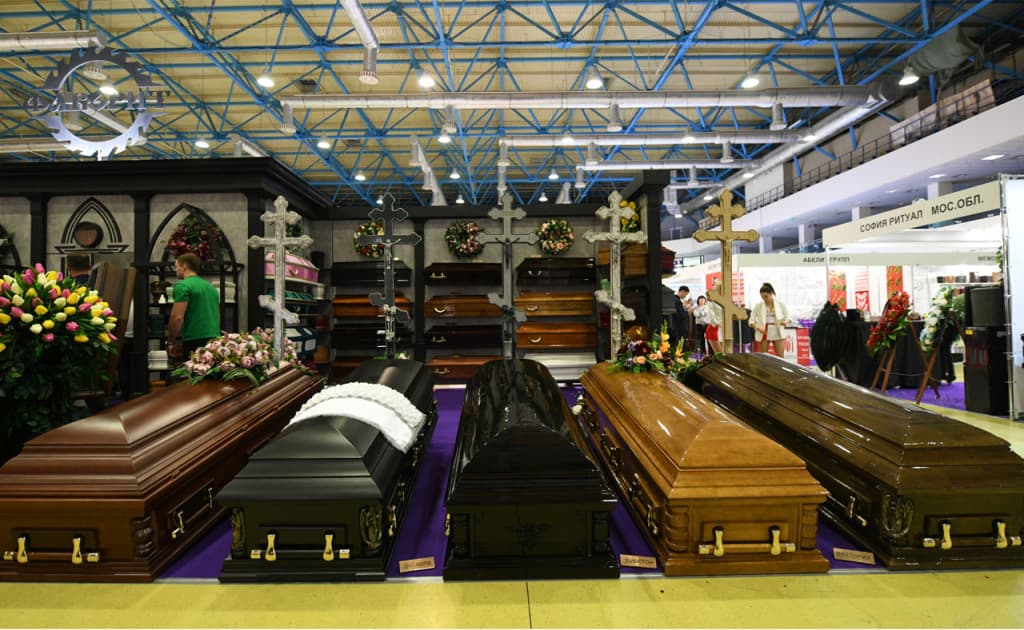 Rossiyada Ukrainadagi yo‘qotishlar ortidan dafn agentliklari soni keskin ko‘paydi