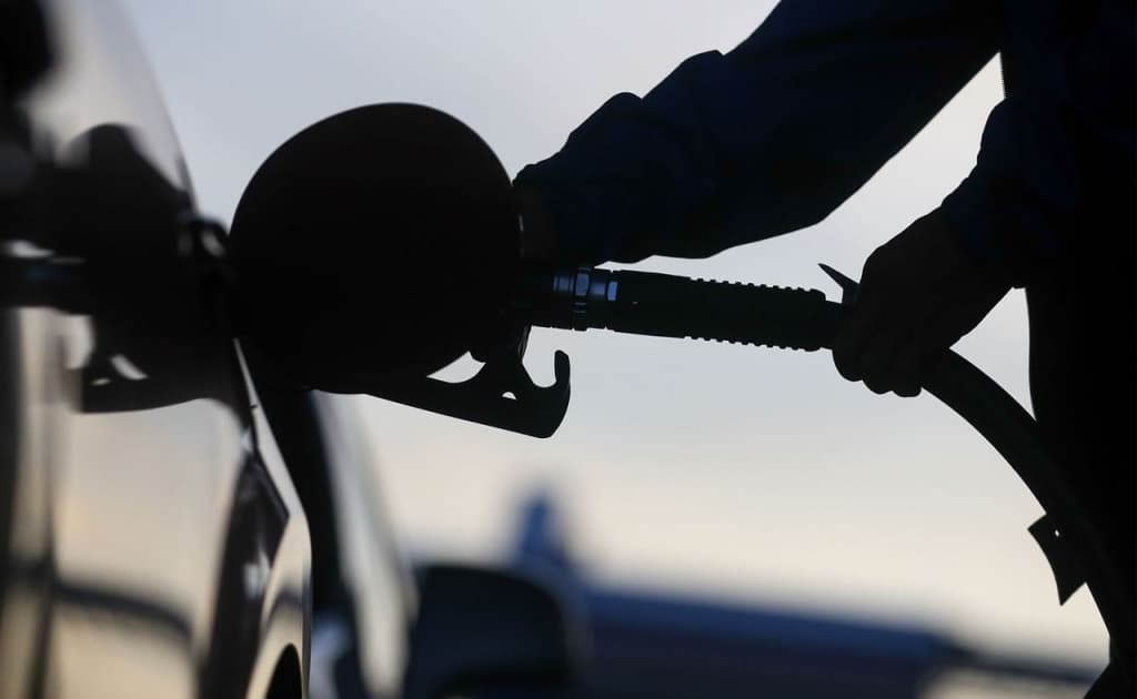 AI-80 benzini narxi 11 kundan beri uzluksiz qimmatlashmoqda