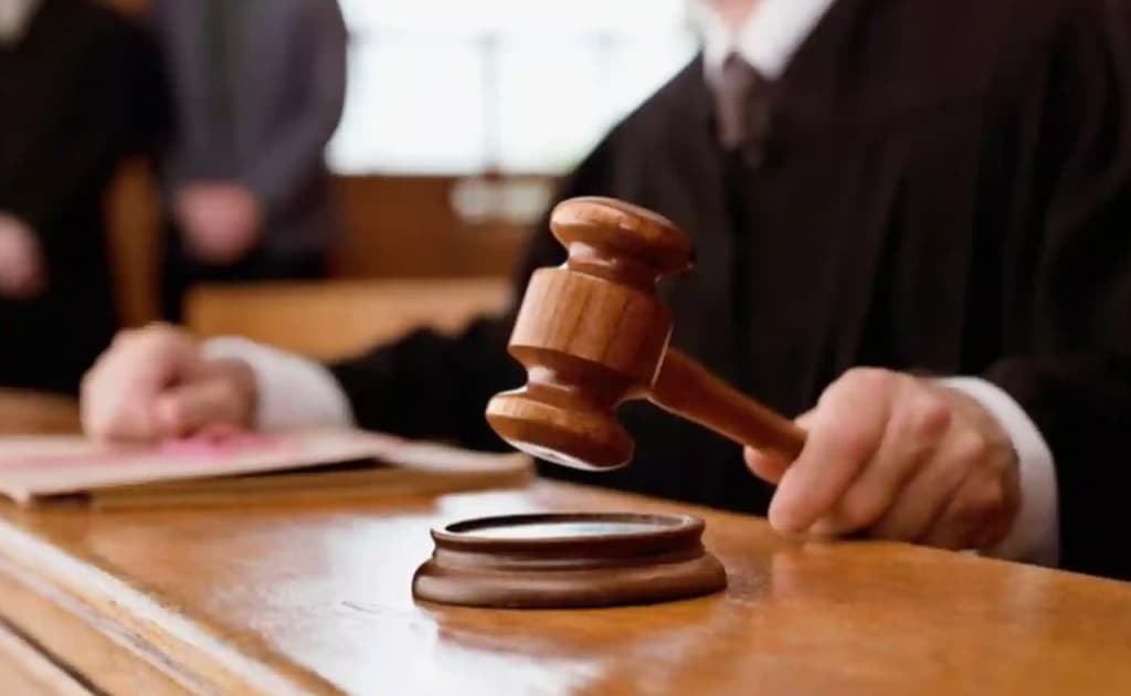 Ma’muriy sudlar hokimlarning yuzlab qarorlari bekor qildi — Oliy sud