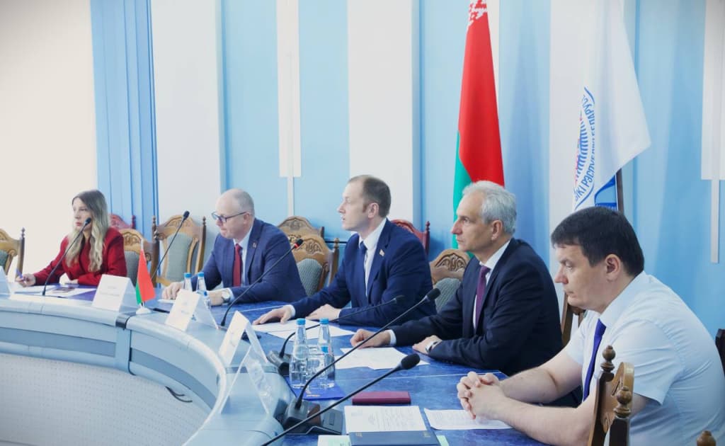 O‘zbekiston Belarusni birinchi AES qurilishiga hamkorlikka chorladi