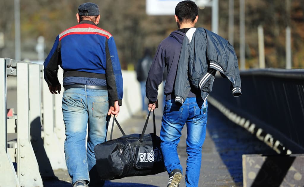 Rossiya ish joylarida migrantlar ulushini qisqartirishni rejalashtirmoqda