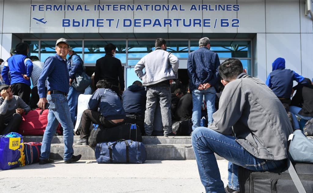 Rossiyada migrantlarga bosim kuchaydi: olti oyda 3 mingga yaqin kishi deportatsiya qilindi