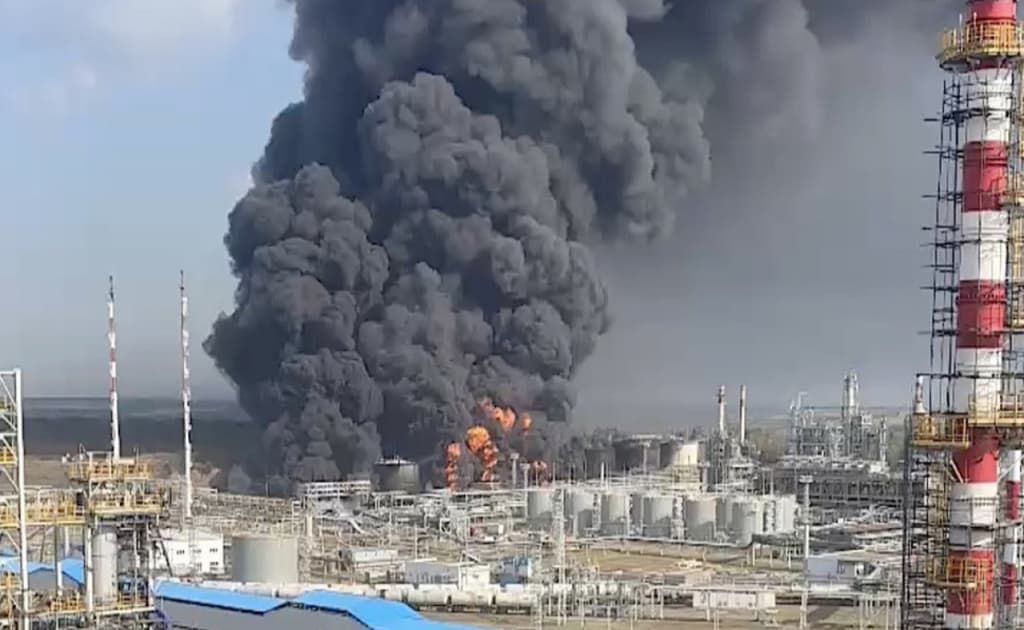 Ukraina hujumlari Rossiyada benzin tanqisligini keltirib chiqarmoqda