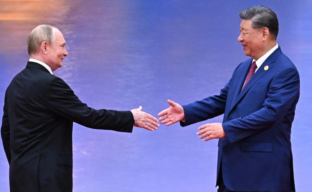 Si Jinping kechikkan Putin sababli fotosuratga tushish marosimini bekor qildi