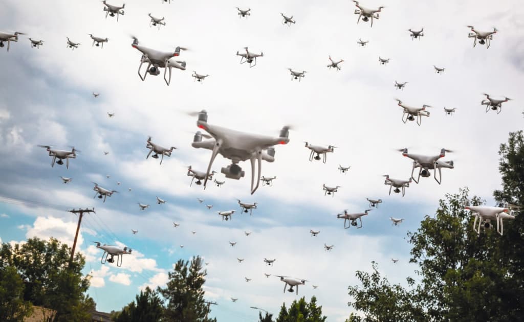 Ukraina birinchi bo‘lib dronlar «gala»si texnologiyasini jangda qo‘lladi