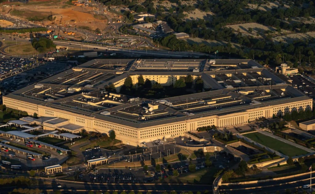 AQSH 2026 yilda 900 mlrd dollarlik harbiy xarajatlarni tasdiqladi