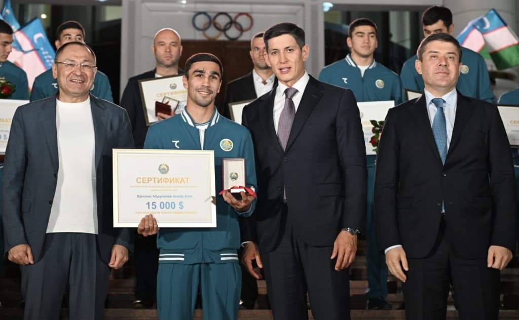 Jahon chempionlari Prezident sovg‘asi – BYD avtomobillari bilan taqdirlandi