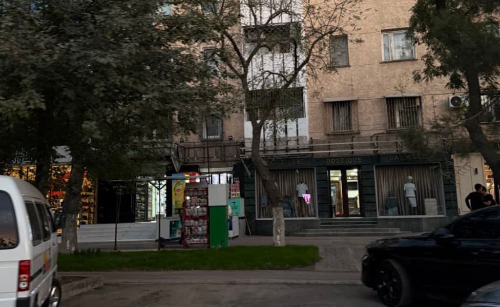 Toshkentda «do‘kon», «mini market» va «dorixona» kabi peshlavhalarga ham soliq solinmoqda