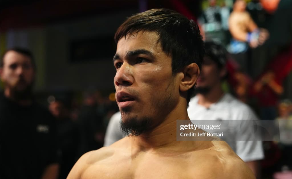 O‘zbekistonlik UFC jangchisi Ramazon Temirov jazolandi.