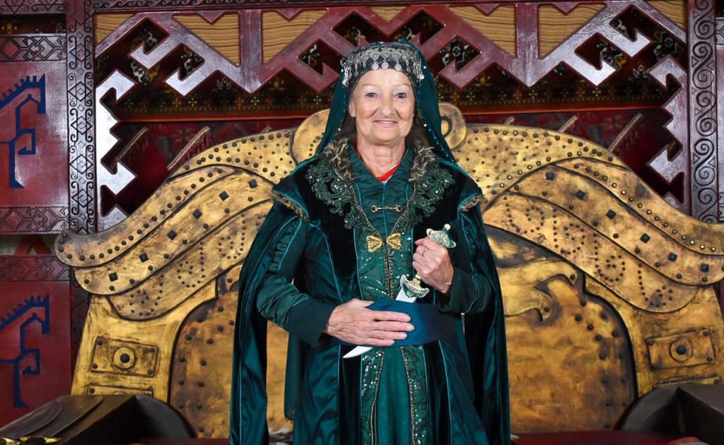 Turk seriallaridan ilhomlangan shotlandiyalik ayol Islom dinini qabul qildi