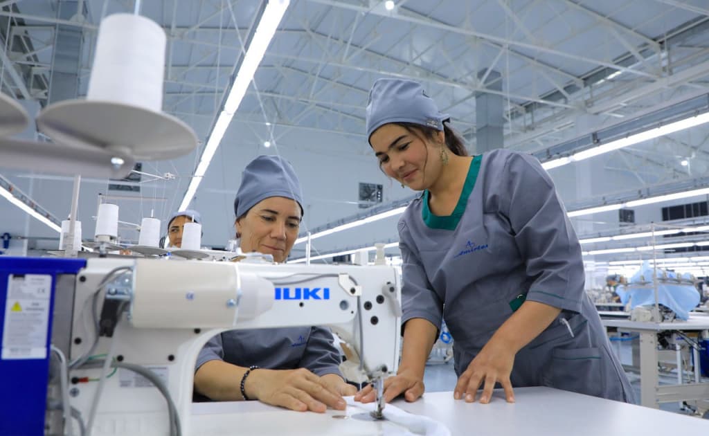O‘zbekistonda kiyim ishlab chiqarish hajmi 24,4 trln so‘mga yetdi