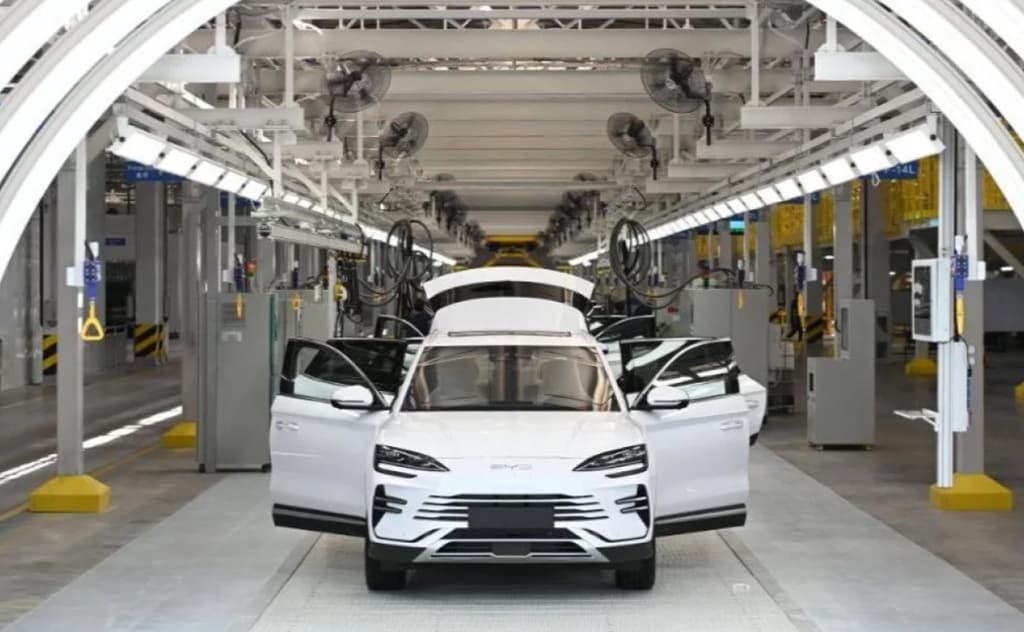 2025 yilning 9 oyida qariyb 300 ming avtomobil sotildi: UzAuto ulushi 82,7 foiz