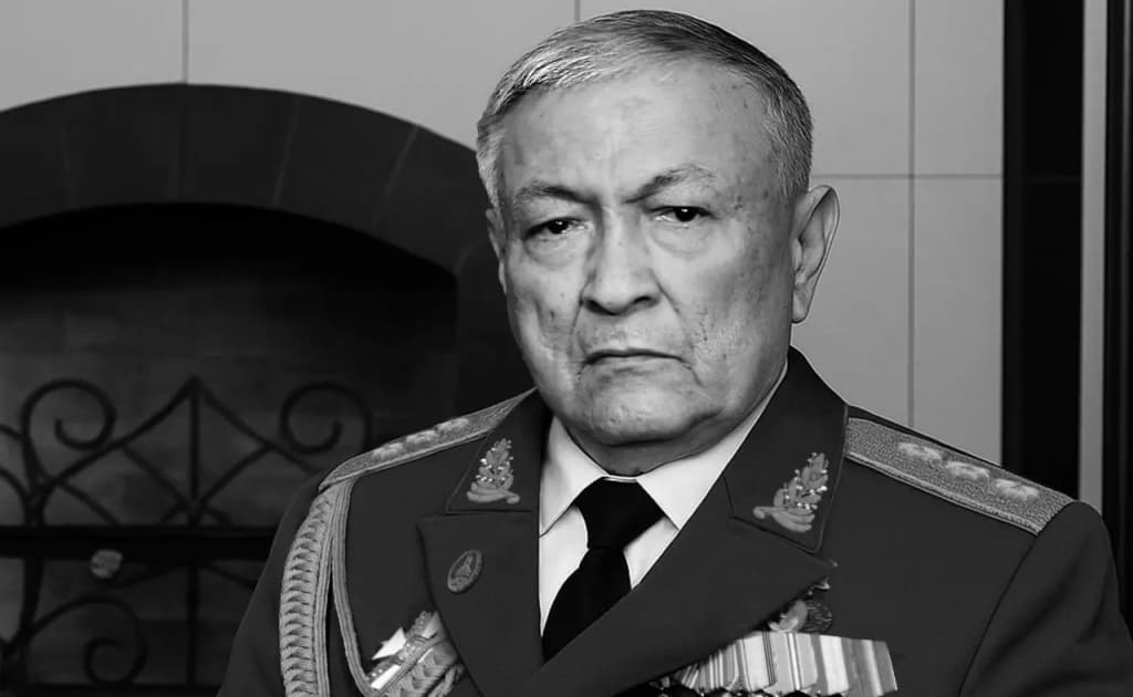 O‘zbekistonning ilk mudofaa vaziri Rustam Ahmedov vafot etdi