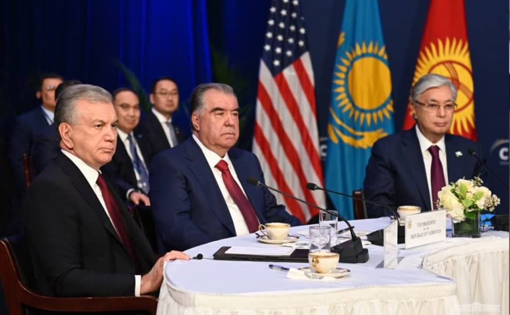 Donald Tramp Markaziy Osiyo davlatlari rahbarlarini Vashingtonga chaqirmoqda