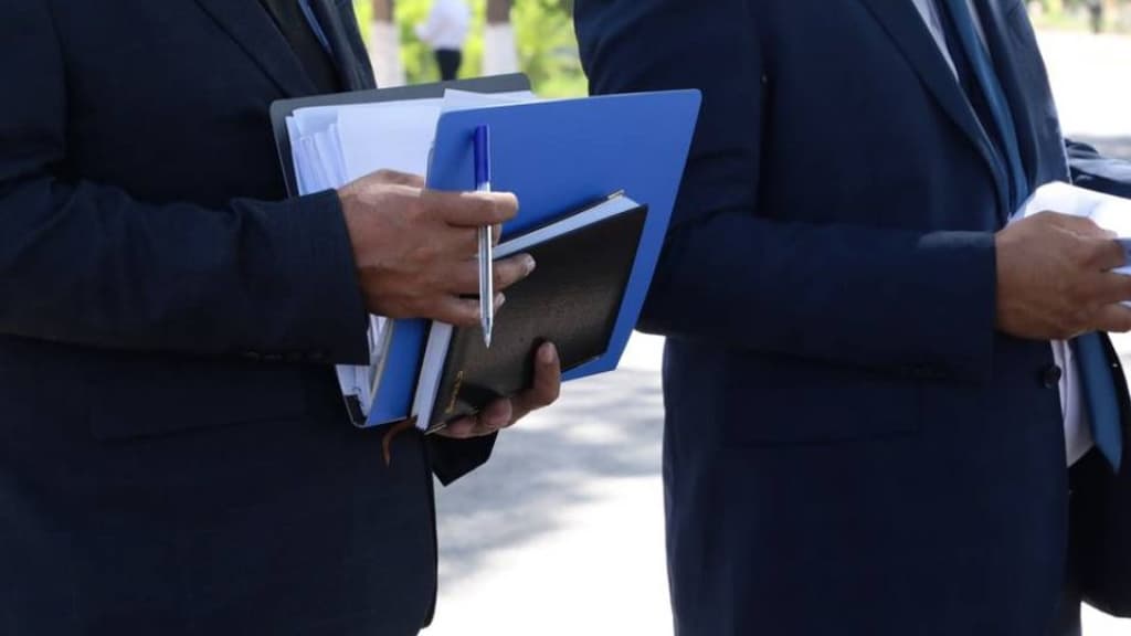 Hokimlik boshqaruv xodimlarining samaradorlik ko‘rsatkichlarini baholash tartibi belgilandi