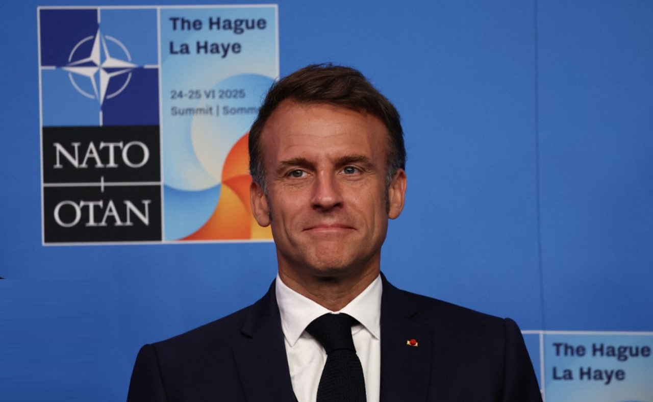Macron hhague
