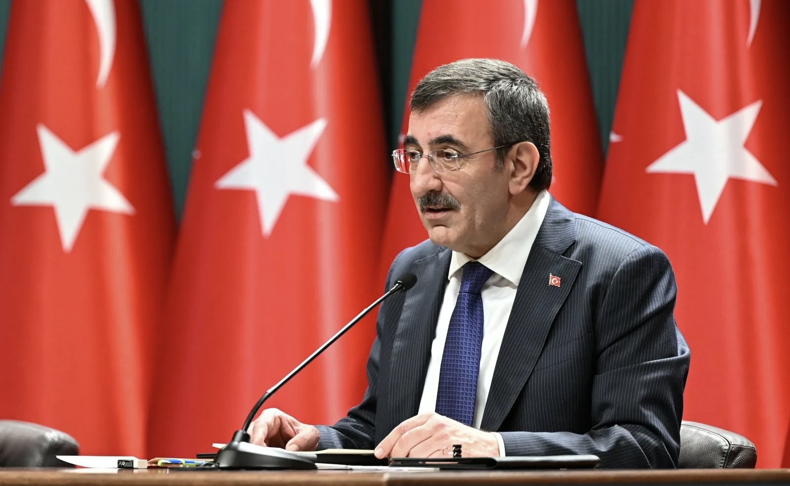 Turkiya vitsa prezidenti