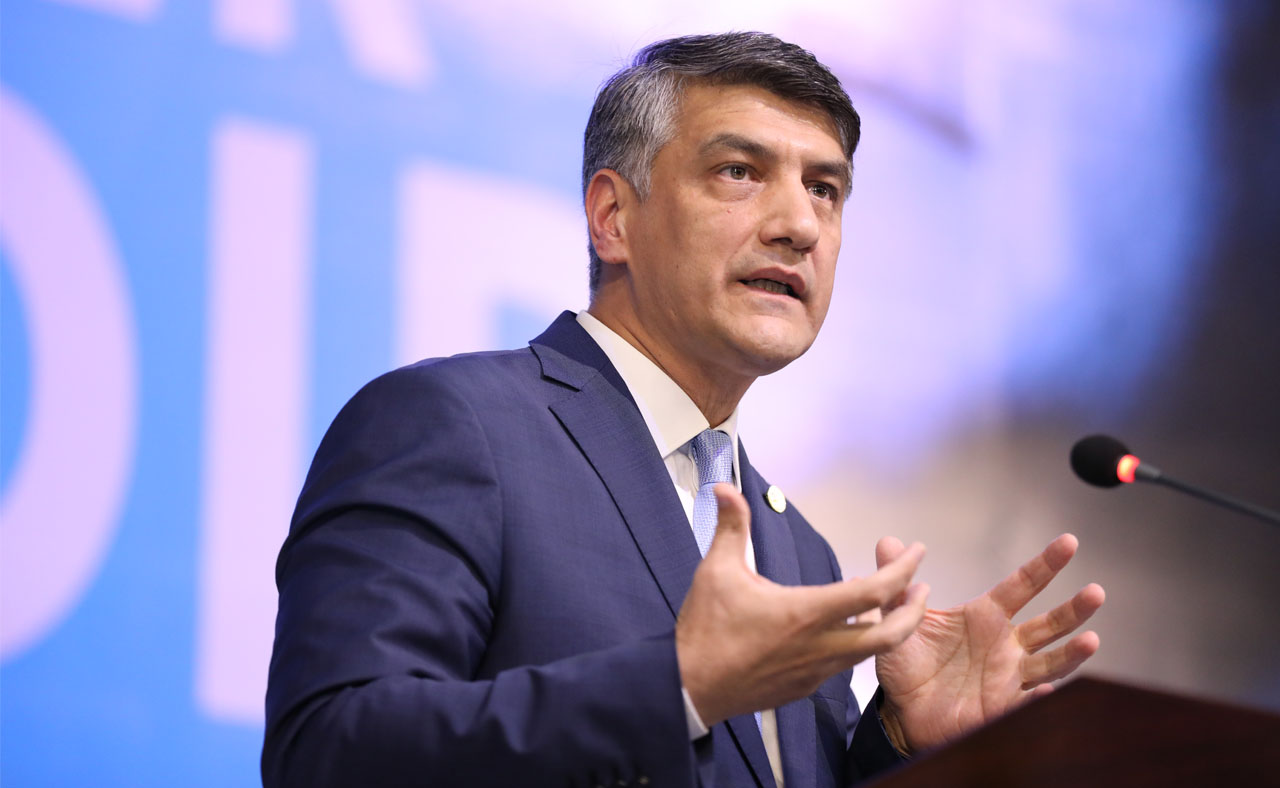 Alisher qodirov