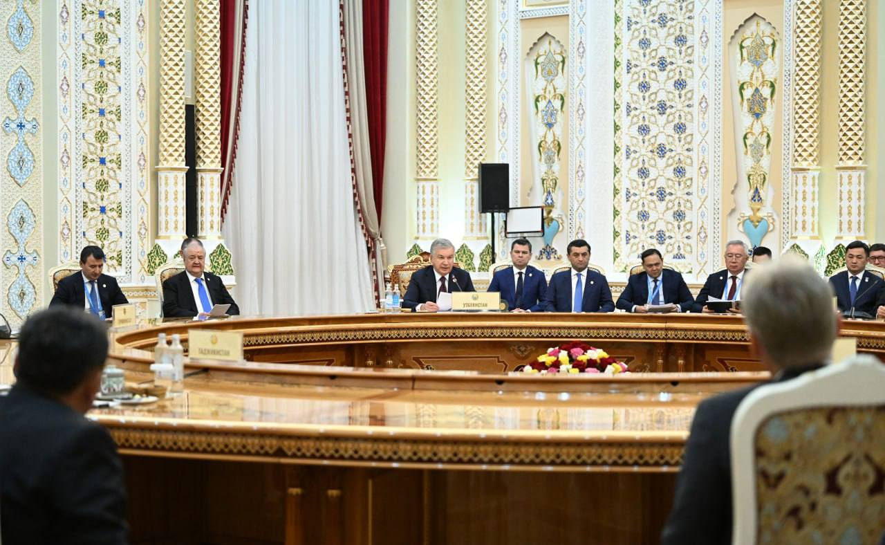 Mirziyoyev taj