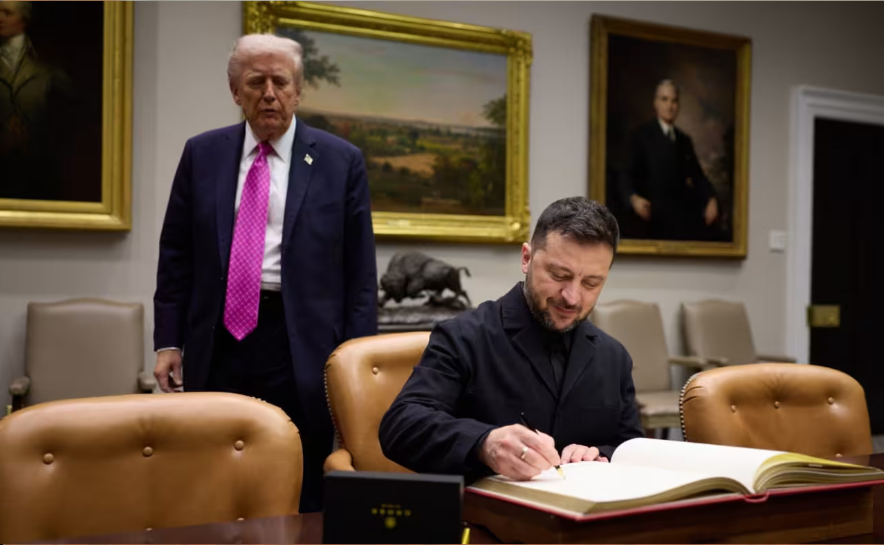 Nrump zelensky wh